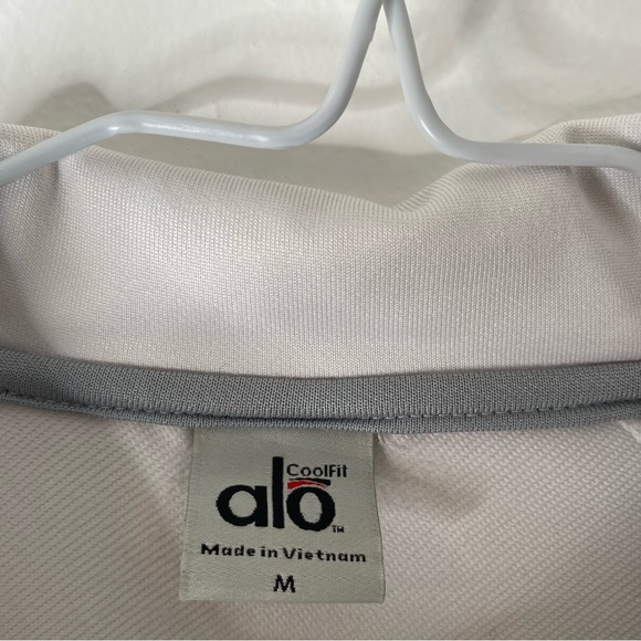 ALO Yoga CoolFit White Grey Zipper Jacket - Picture 7 of 11